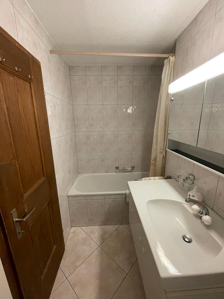 Jasmin 405